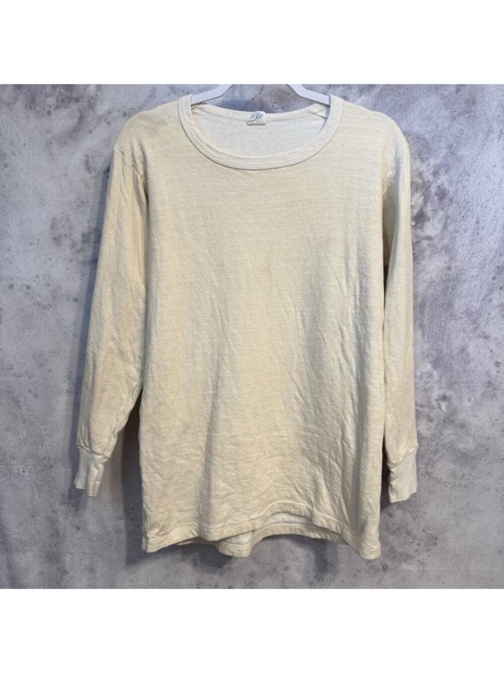 Vintage 1970s Lee Undershirt Mens L Made in USA Cream Blank Layering Workwear